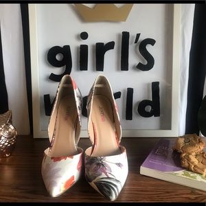 Women 6inch floral print heel